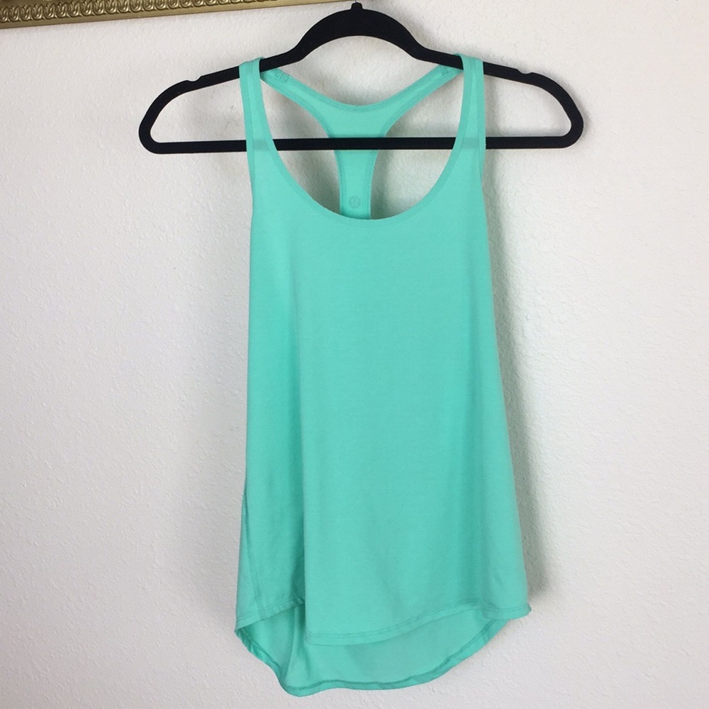 Lululemon tank